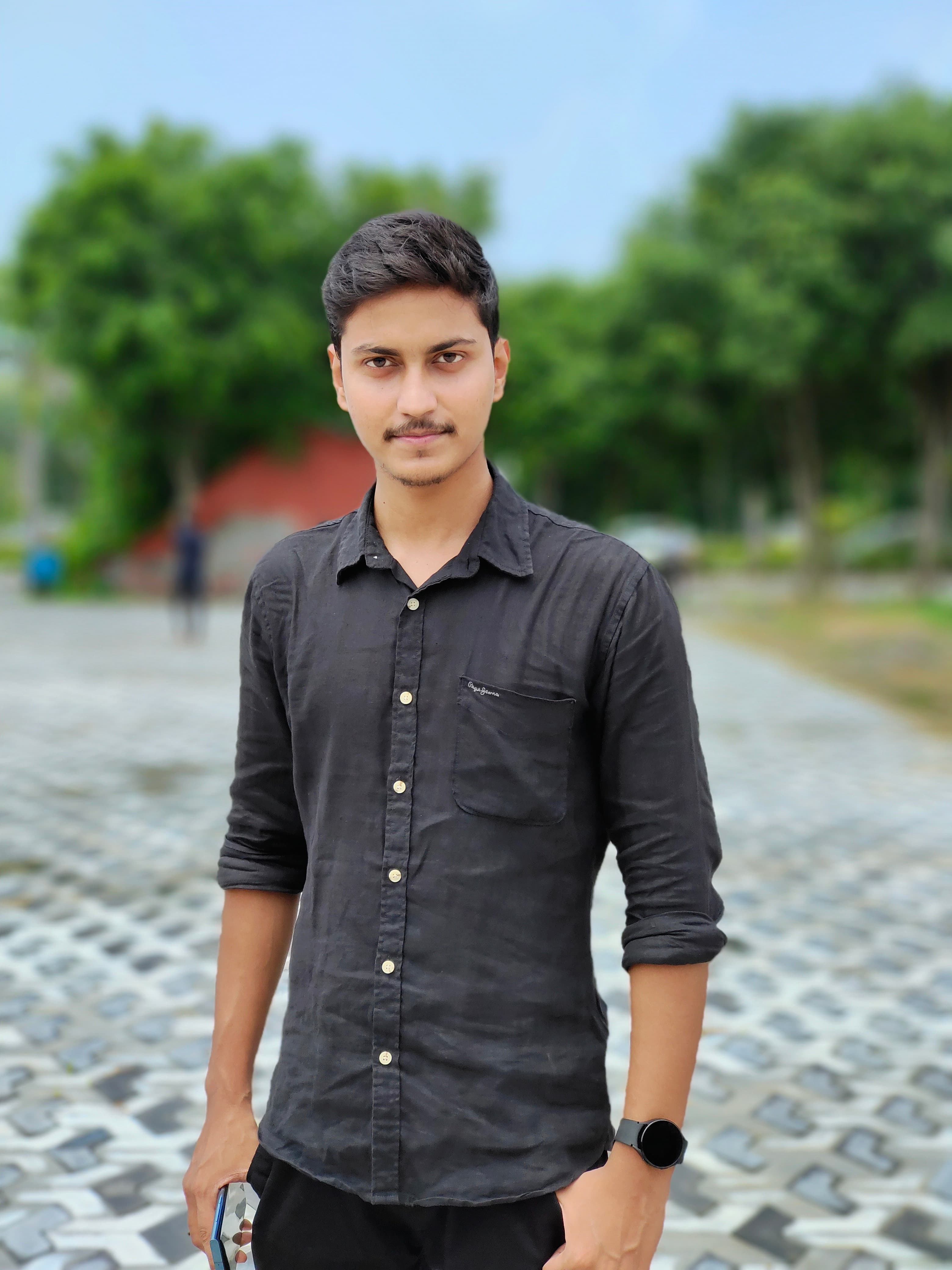 Portrait of Anand Raj, Director at Auralis Interiors